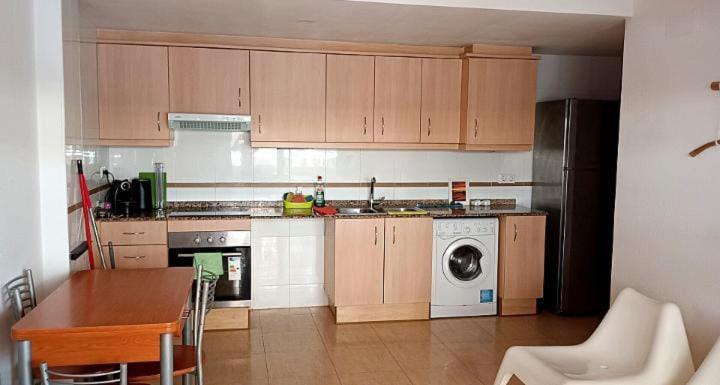 Habitacion En Piso Compartido Cerca De Playa Apartman Xilxes  Kültér fotó