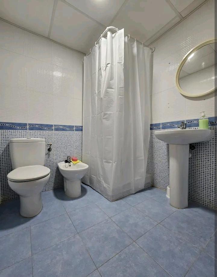 Habitacion En Piso Compartido Cerca De Playa Apartman Xilxes  Kültér fotó